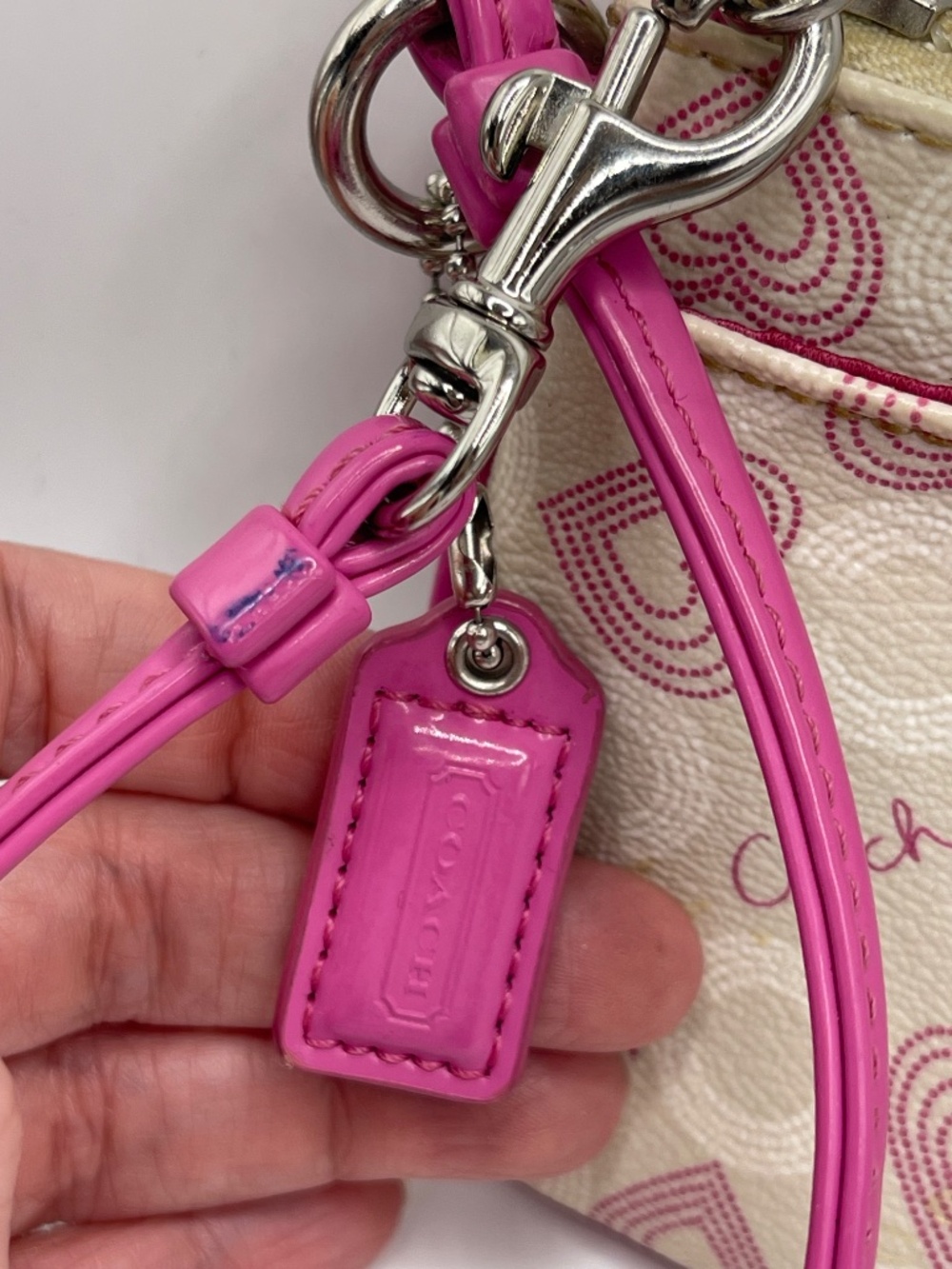 Coach Pink Hearts Wallet/Wristlet - Picture 3 of 5